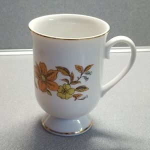 Coffee tea cup Japan floral fall footed *firm*